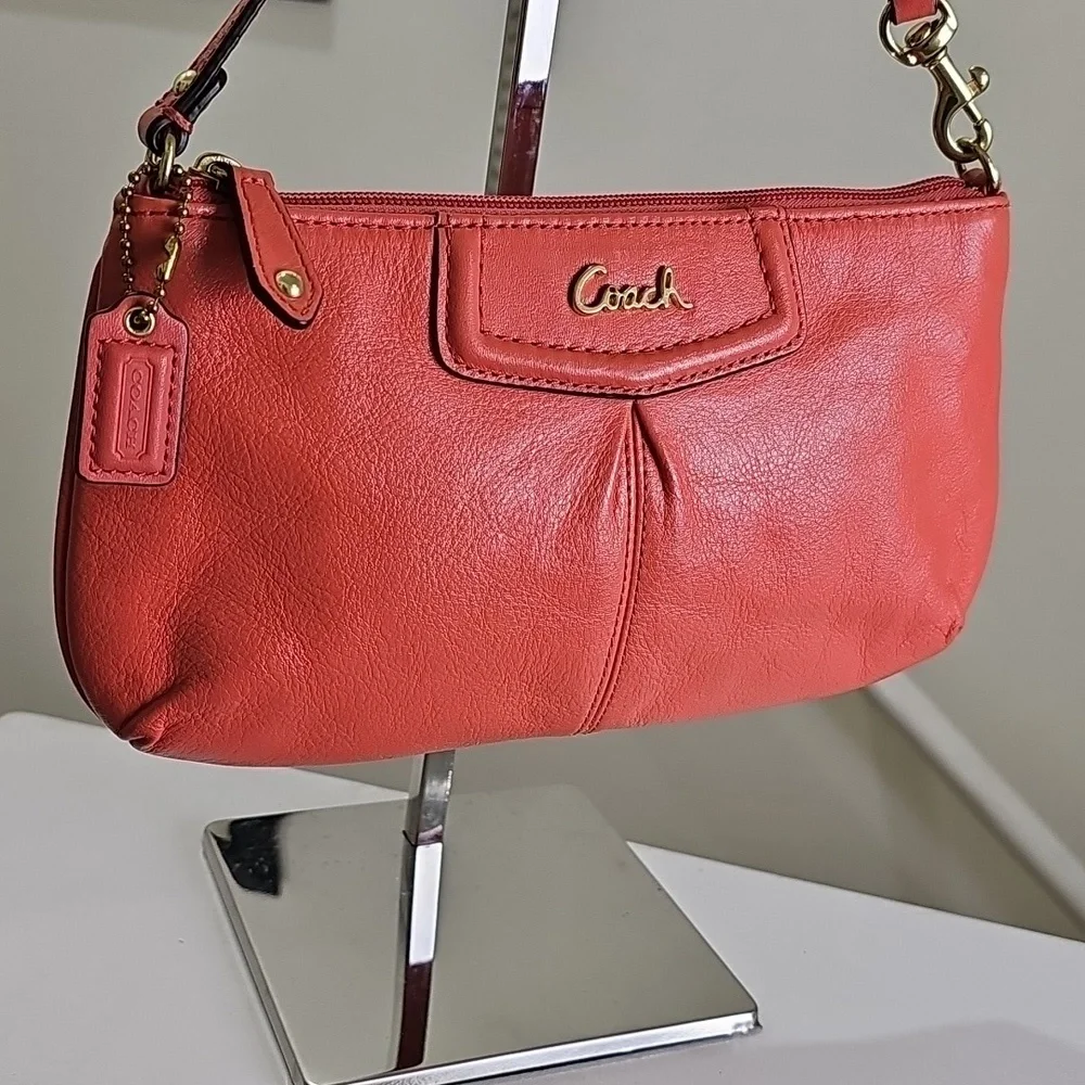 Coach Orange Smooth Leather Pleated Mini Bag/Convertible Wristlet EUC - Picture 3 of 16